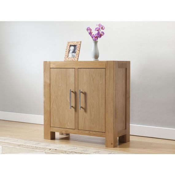 Aylesbury Contemporary Light Oak Small Cabinet with 2 Doors