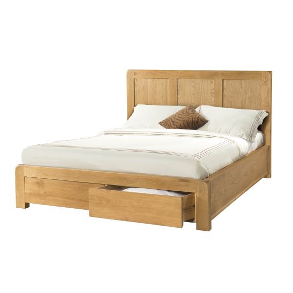 Fairfield Oak 5' King Size Bed with Drawers