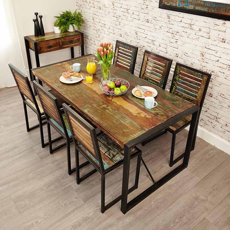 Four Reasons to Enhance your Interiors with Reclaimed Wood Furniture
