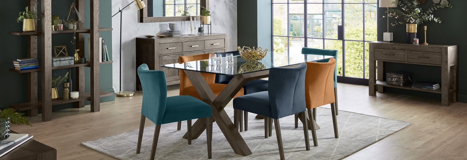 What Colours Go With Oak Furniture